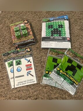 🆕 Minecraft party decor lot